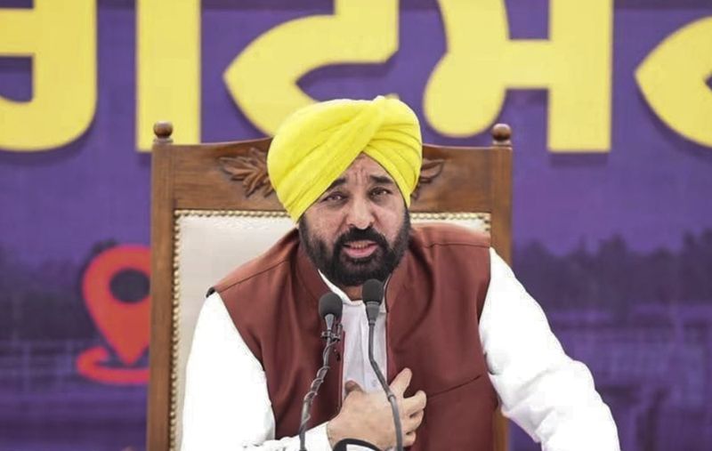 ਓਐੱਸਡੀ ਰਾਜਬੀਰ ਸਿੰਘ ਘੁੰਮਣ ਸੀਬੀਆਈ ਜਾਂਚ ’ਚ ਸ਼ਾਮਲ ਹੋਣ ਲਈ ਤਿਆਰ; ਪਰ ਸੰਮਨ ਮਿਲਣ ’ਤੇ: ਭਗਵੰਤ ਮਾਨ